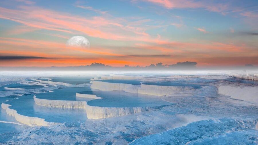 From Antalya/Kemer: Pamukkale Tour with Lunch and Transfers - Exploring Hierapolis above the terraces