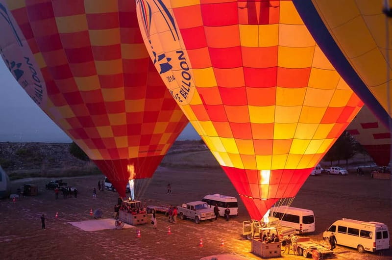 From Antalya: Pamukkale Hot Air Balloon Flight with Lunch - Guides, pilots, and the human side of the day