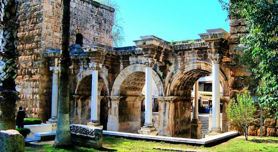 Full-Day Antalya City Tour & Düden Waterfall from Side - Lunch, boat ride, and optional extras