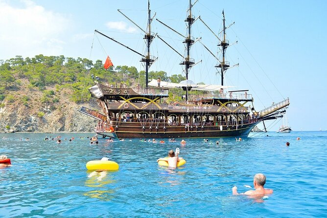 GONSTER : Luxury Pirate Boat Trip Lunch & Soft Drinks & Transfer - Boarding the GONSTER pirate boat in Kemer