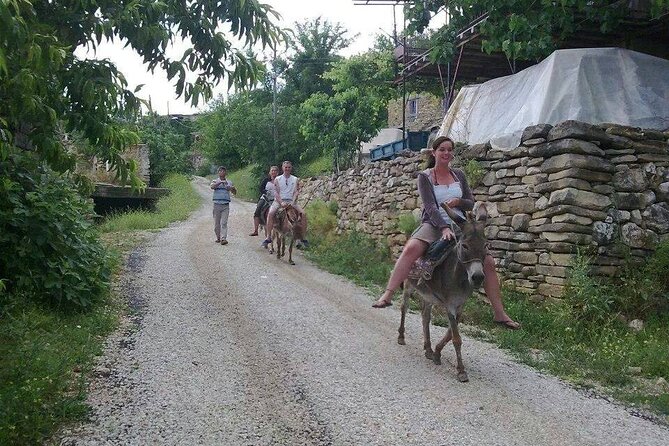 Green Canyon Boat Trip and Bus Safari Tour w/Lunch - How the guides affect the day