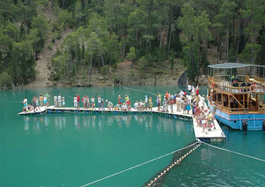 Green Canyon: Boot Tour with Lunch, Soft Drinks, & Transfer - The real attraction: Green Canyon from the boat