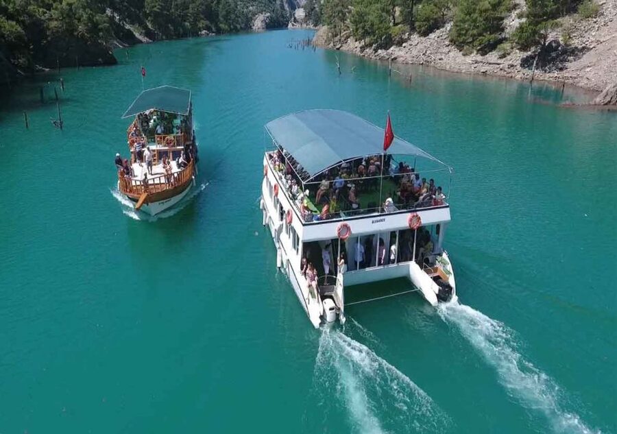 Green Canyon: Boot Tour with Lunch, Soft Drinks, & Transfer - Lunch with Taurus Mountain views