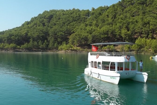 Green Canyon Cruise and Cabrio Bus Guided Tour - Green Canyon by boat, the calmest hour of the day