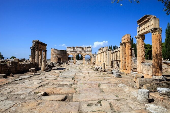 Guided Day Trip from Antalya to Pamukkale With Lunch & Transfer - Why Pamukkale works as an Antalya day trip