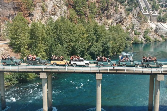 Jeep Safari Adventure around Green Canyon - The driving, dust, water, and safety question