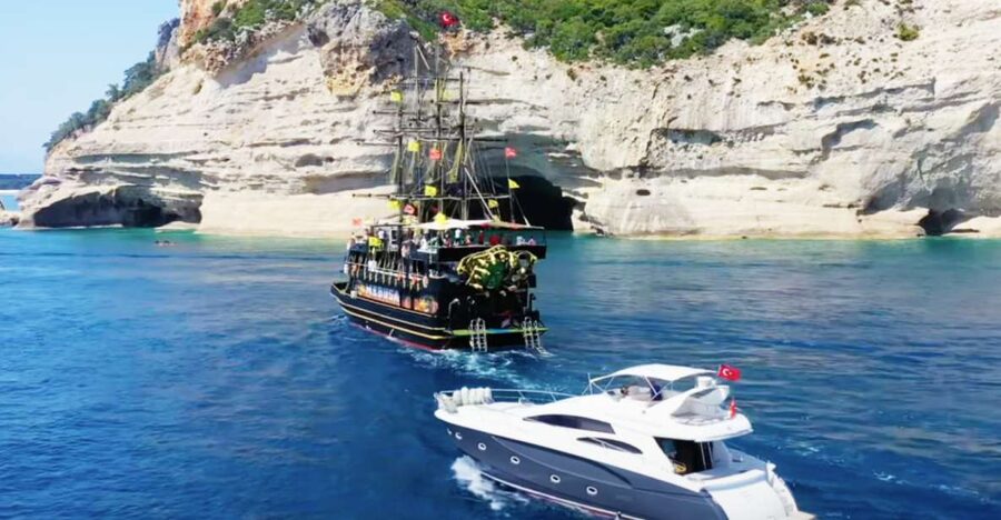 Kemer/Antalya/Belek/Kundu, Exciting Pirate Ship Adventure - What this Kemer pirate ship day is really like