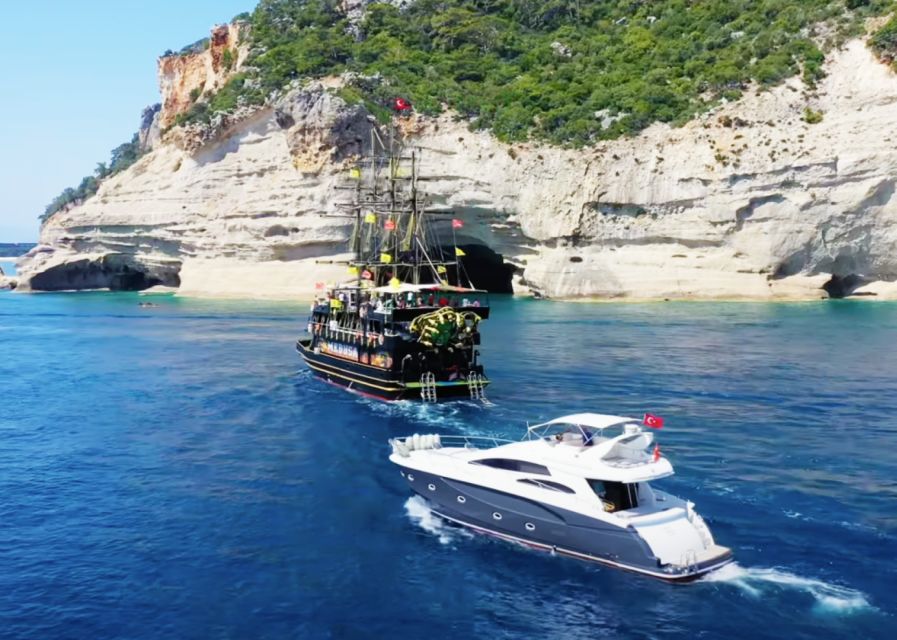 Kemer/Antalya/Belek/Kundu, Exciting Pirate Ship Adventure - Aquarium Bay and the final swim
