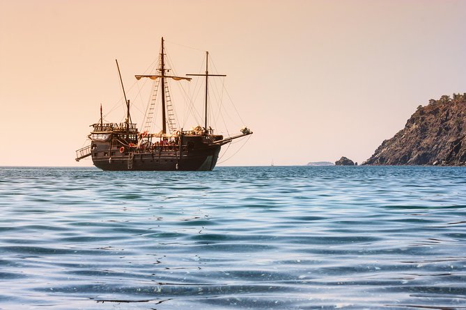 Kemer Pirate Boat Trip with Free Transfer from Antalya - Leaving Antalya for a day on the Kemer coast