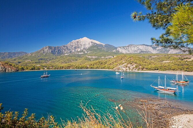 Kemer Pirate Boat Trip With Lunch & Free Hotel Transfer - Life aboard a boat for up to 120 people