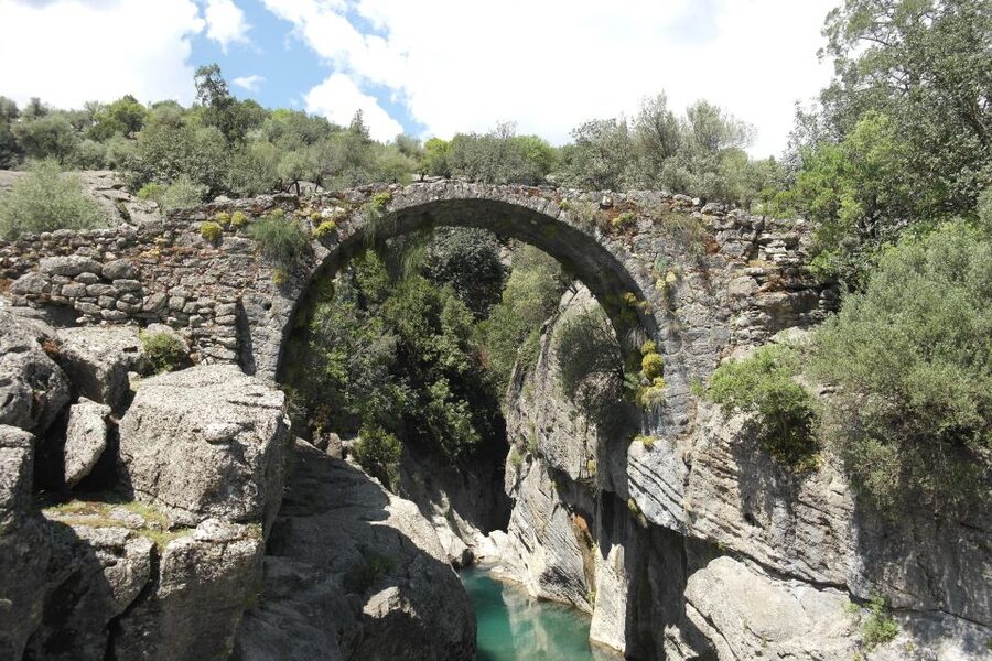 Koprulu Canyon: River Kayaking Experience with Lunch - Who should book this canoe trip?