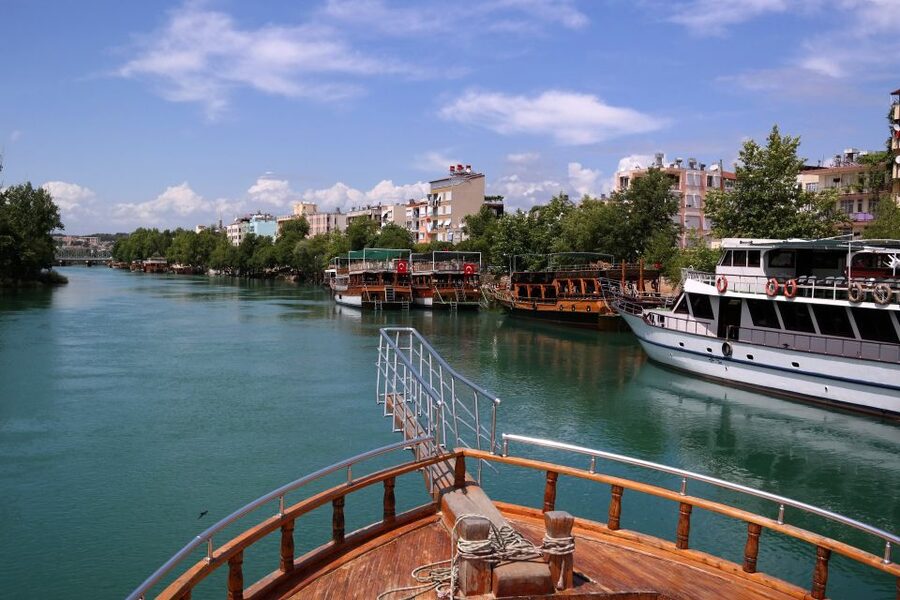 Manavgat Cruise & Grand Bazaar w/Lunch and Unlimited Drinks - The Blue Mosque stop in Manavgat
