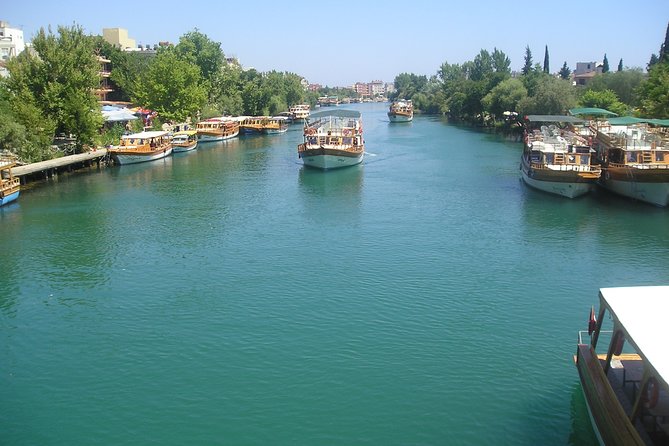 Manavgat River Cruise, Waterfalls and Market Tour from Belek - Food, onboard facilities, and what to bring