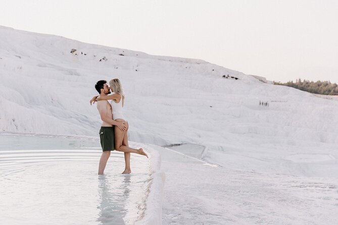 Pamukkalea and Salda Lake Tour with Breakfast-Lunch-Dinner - The white terraces of Pamukkale