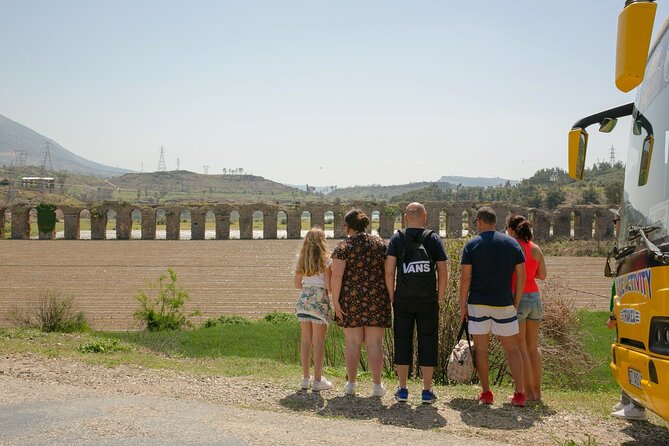 "Side: 5-in-1 Green Canyon, Waterfalls & Ancient Sites Tour" - Timing, transport, and what the day feels like