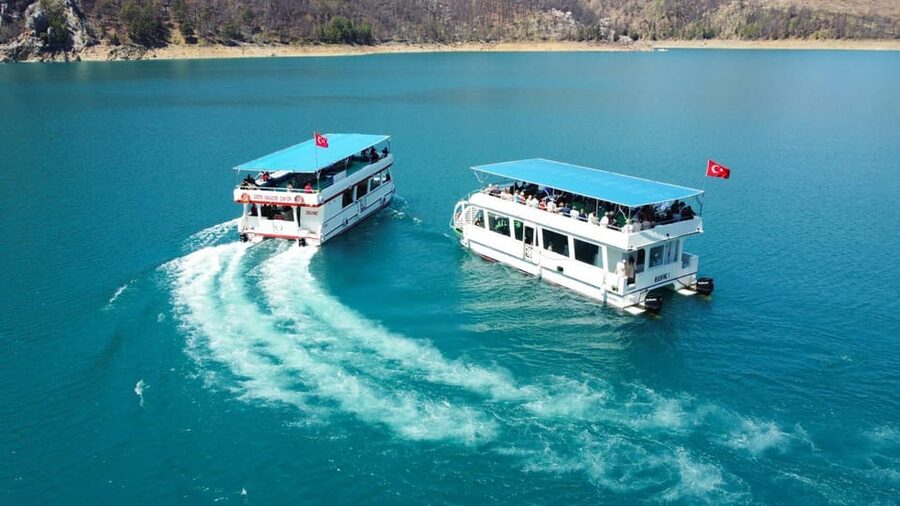 Side: Cabrio Bus and Boat Day Trip at the Green Lake - Manavgat River and the road toward the mountains