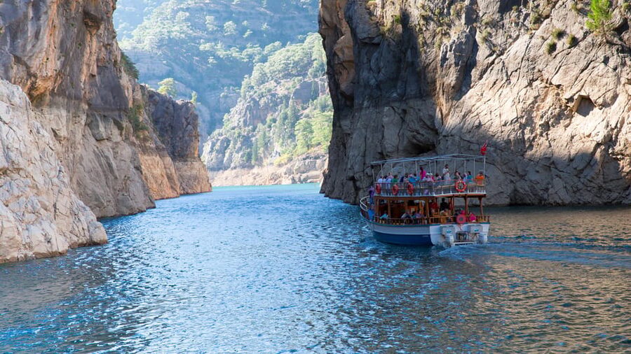 Side: Green Canyon Boat Trip & Bus Safari with Lunch - From Side to the Taurus Mountains
