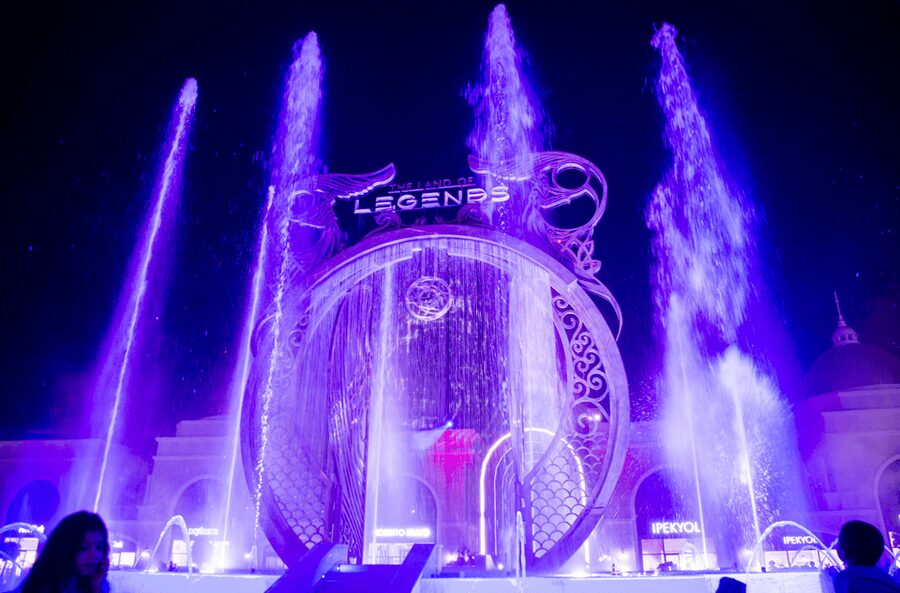 Side: Land of Legends Bus Transfers and Boat Parade - Transport, comfort, and the lack of a guide