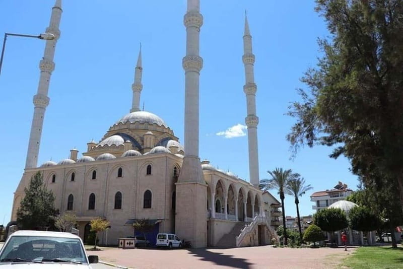 Side Mix Tour: Cabrio Safari & Green Canyon Boat & Waterfall - Key points at a glance