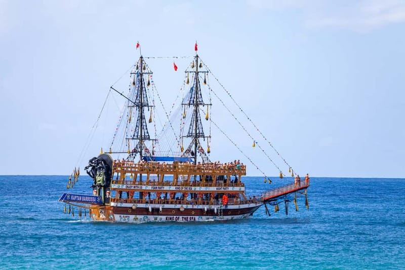 Side: Pirate Boat Trip with Lunch & Swimming Stops - Where fresh water meets salt water