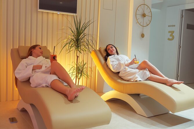 Spa and Skin Care Experience with Massage and Drink in Antalya - Arriving at Therabliss in Konyaalti
