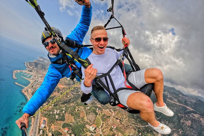 Tandem Paragliding in Alanya with Professional Licensed Pilots - The flight toward Cleopatra Beach