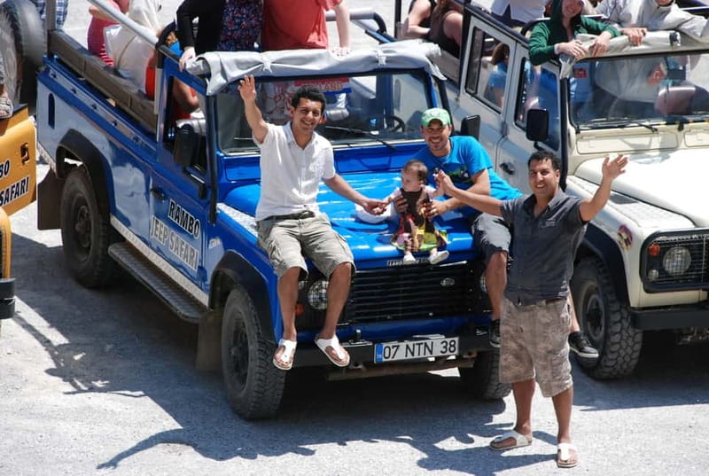Taurus Mountains Jeep Safari with Lunch at Dimcay River - Practical packing advice for a wet mountain day